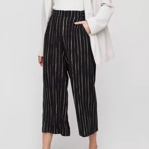 Wilfred Aritzia Black White Pinstripe Tie Waist Wide Leg Pants Women’s M - Picture 3 of 13
